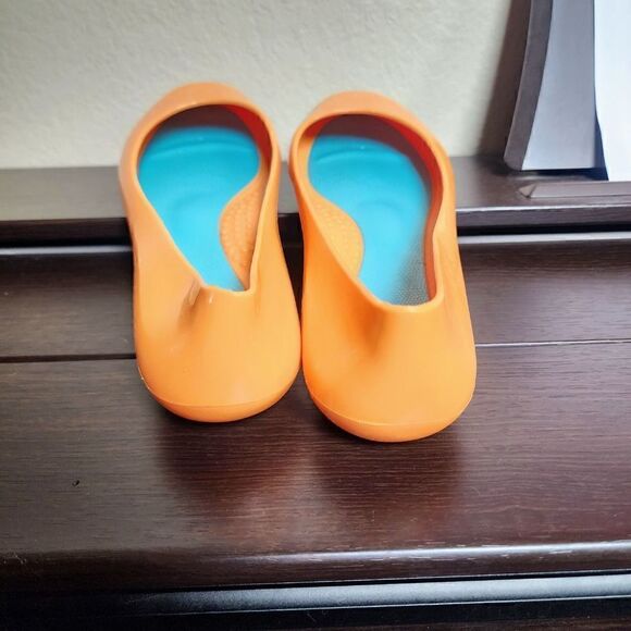 Oka B Taylor flats 6 tangerine - Picture 4 of 5